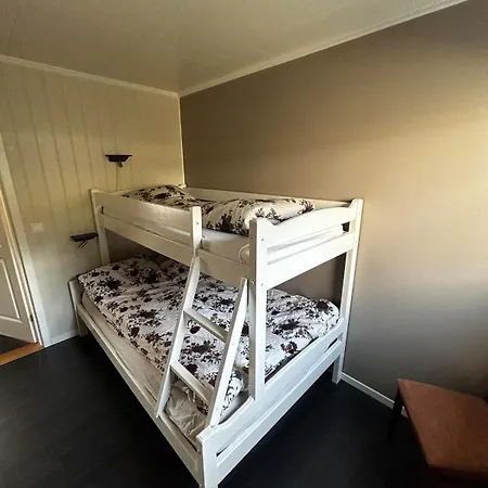 Apartment Great Newly Renovated With 6 Beds *
